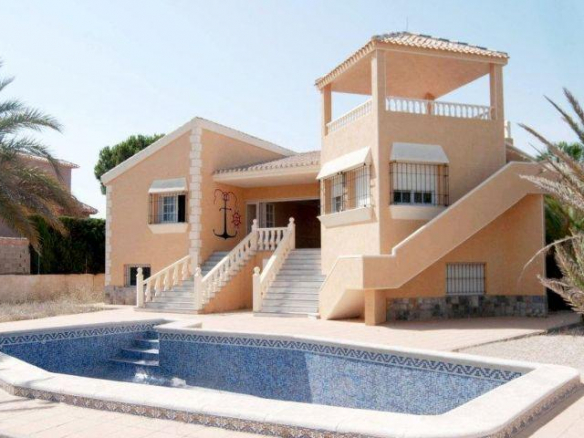 villa for sale in La Manga Del Mar Menor