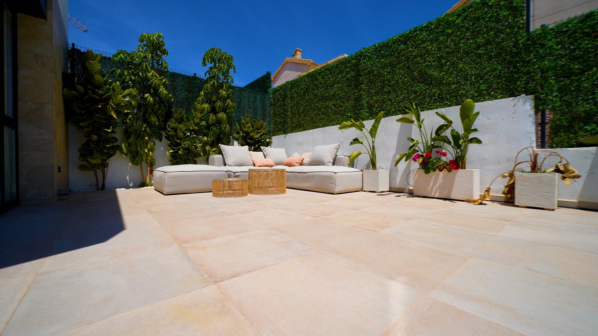 villa for sale in Los Altos