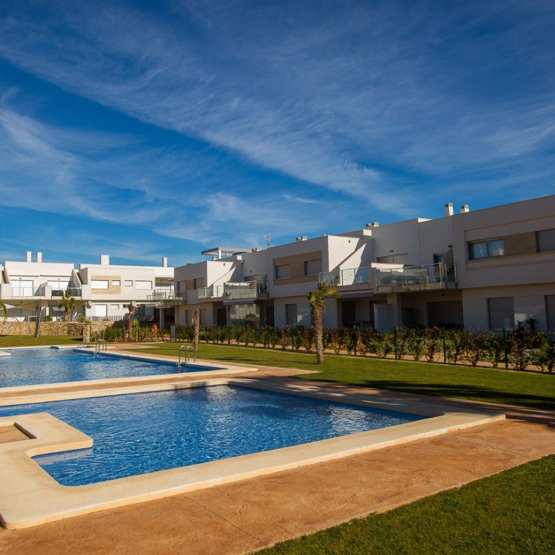 Top Floor Bungalow for sale in Vistabella Golf