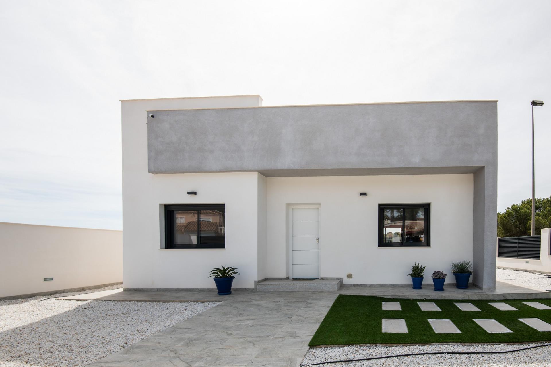 villa for sale in Pinar De Campoverde