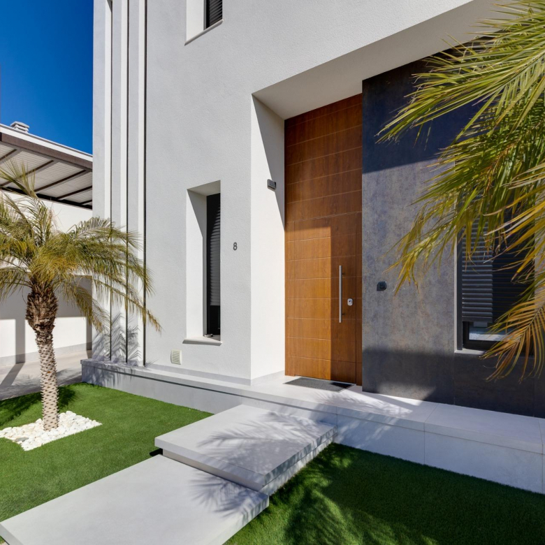 villa for sale in Roda Golf