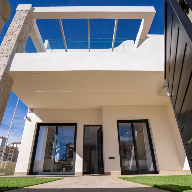 Ground Floor Bungalow for sale in pueblo