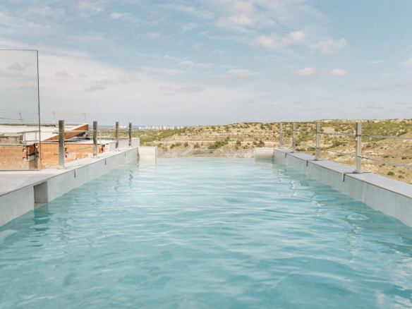 villa for sale in Altos De La Marquesa