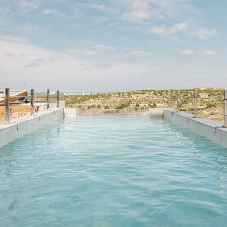 villa for sale in Altos De La Marquesa