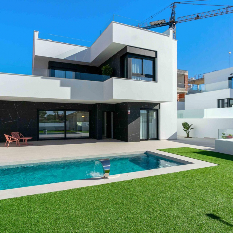 villa for sale in Benimar