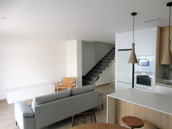 Semidetached for sale in Santiago De La Ribera