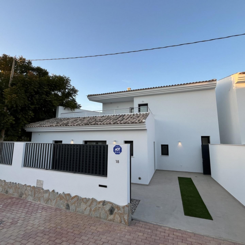 villa for sale in Lo Pagan