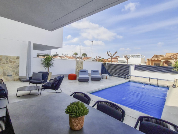 Semidetached for sale in Los Antolinos