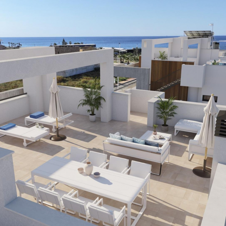 Top Floor Bungalow for sale in Playa Negra