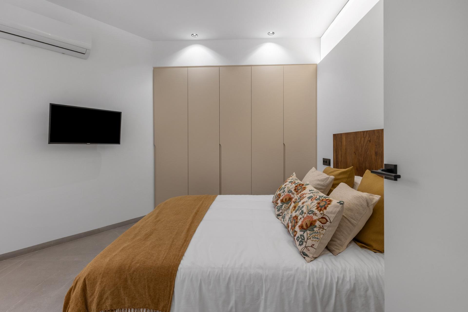 orimarliving-Torrevieja-Playa-Los-Naufragos-N9238-16