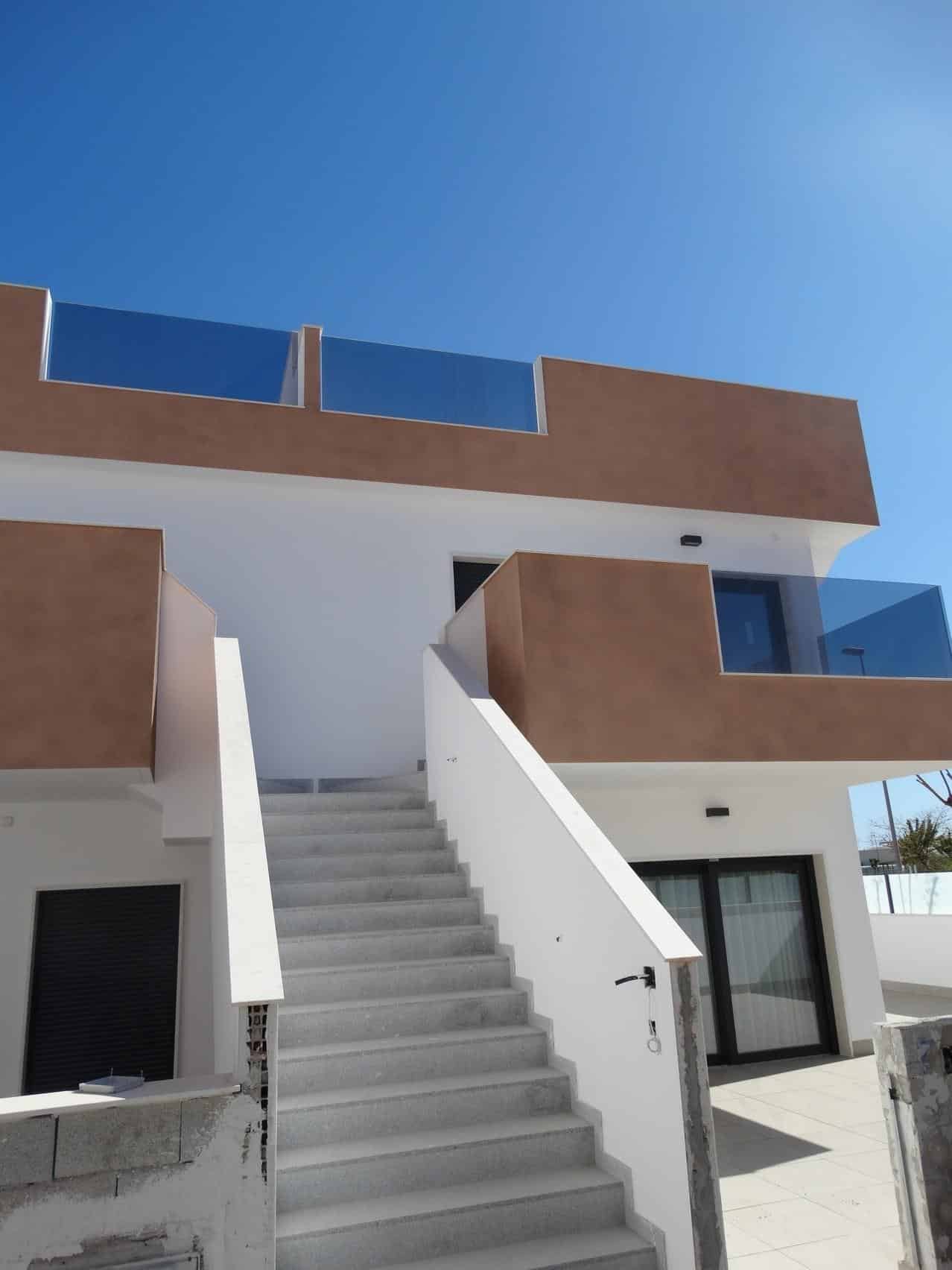 11-12 Bungalow in pueblo – Pilar de La Horadada, Alicante – N8874
