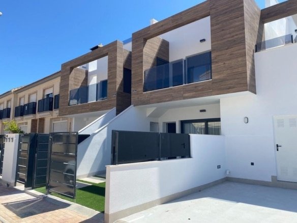 Bungalow for sale in Lo Pagan
