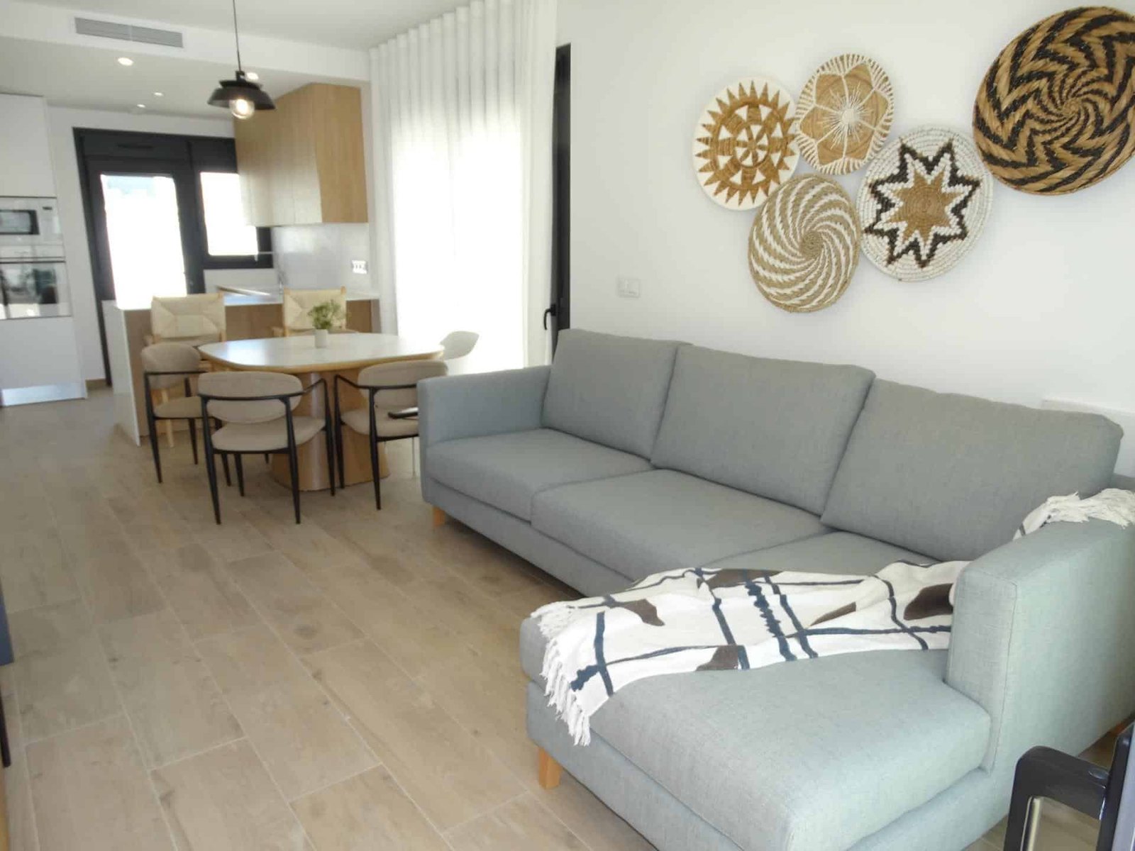 18-8 Bungalow in pueblo – Pilar de La Horadada, Alicante – N9770