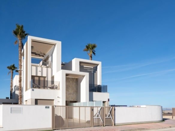 Villa for sale in Serena Golf