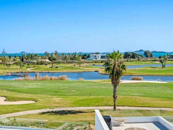 Apartment for sale in Serena Golf