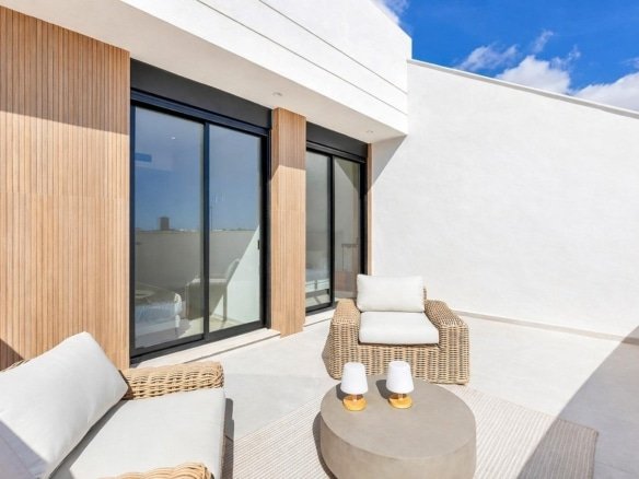 Villa for sale in Serena Golf