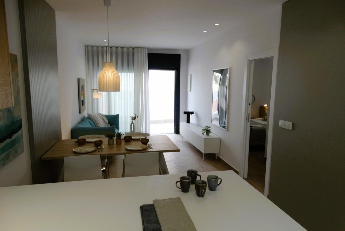 Bungalow in pueblo – Pilar de La Horadada, Alicante – N8872