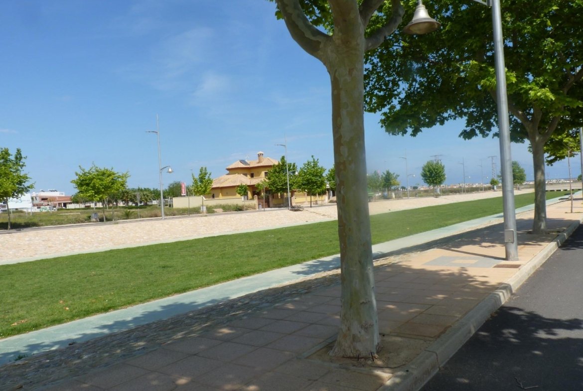Bungalow in pueblo – Pilar de La Horadada, Alicante – N8874