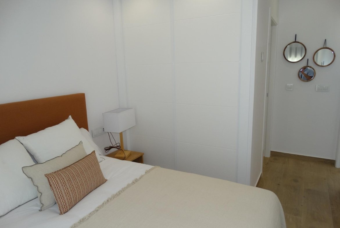 Bungalow in pueblo – Pilar de La Horadada, Alicante – N9770