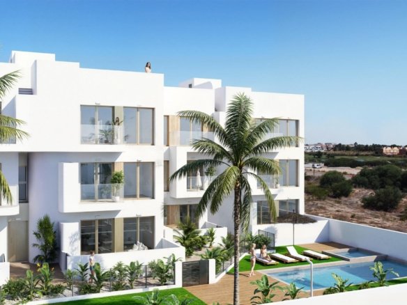 Penthouse for sale in Serena Golf