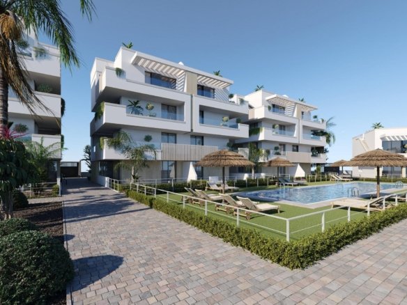 Penthouse for sale in Santa Rosalia Lake and Life Resort